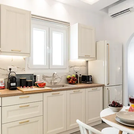 Appartement Philisios 2 *