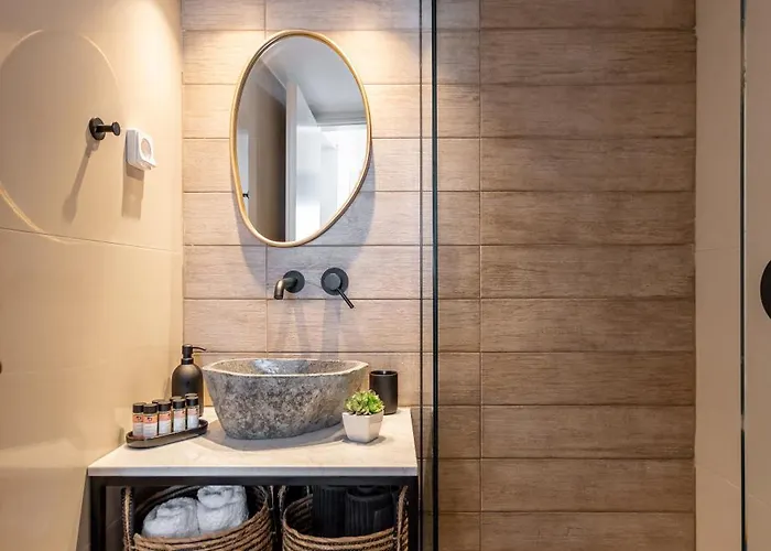 Philisios 2 Naxos City